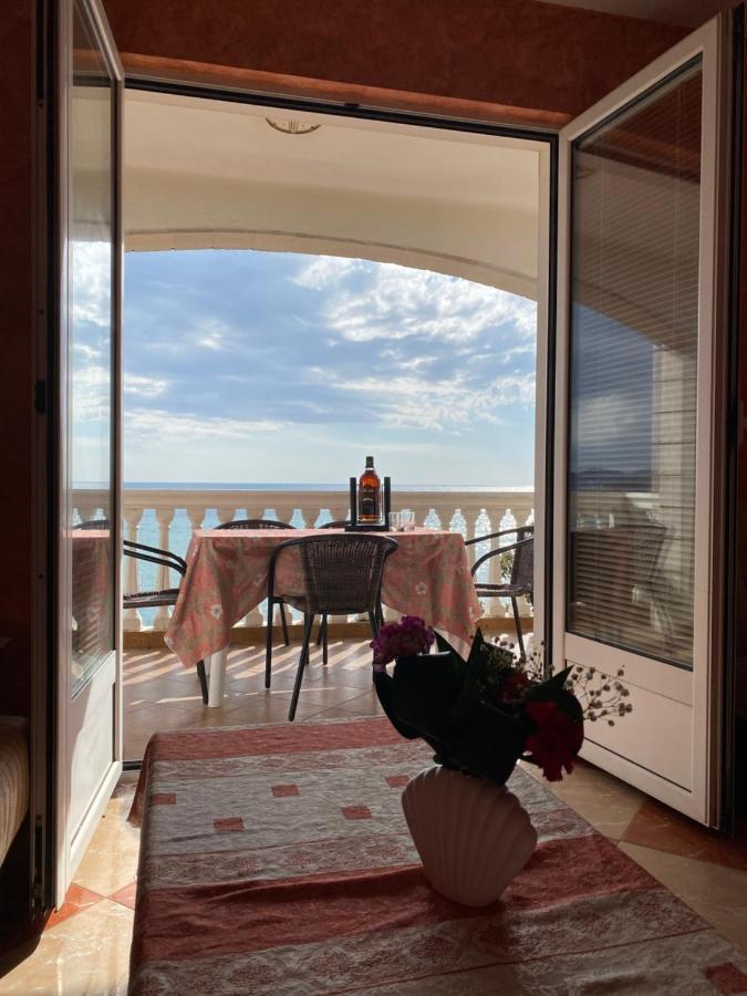 Apartmani Luksic Sutomore Exterior photo