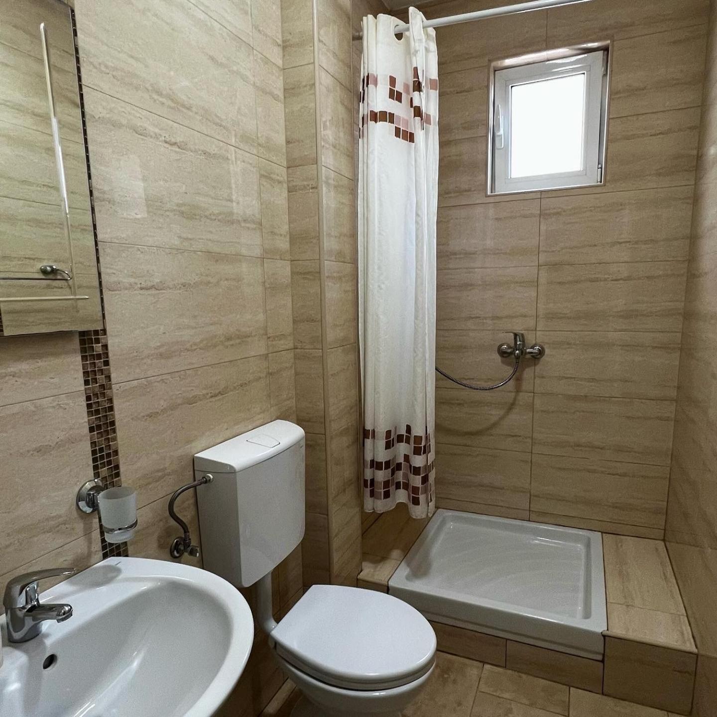 Apartmani Luksic Sutomore Exterior photo