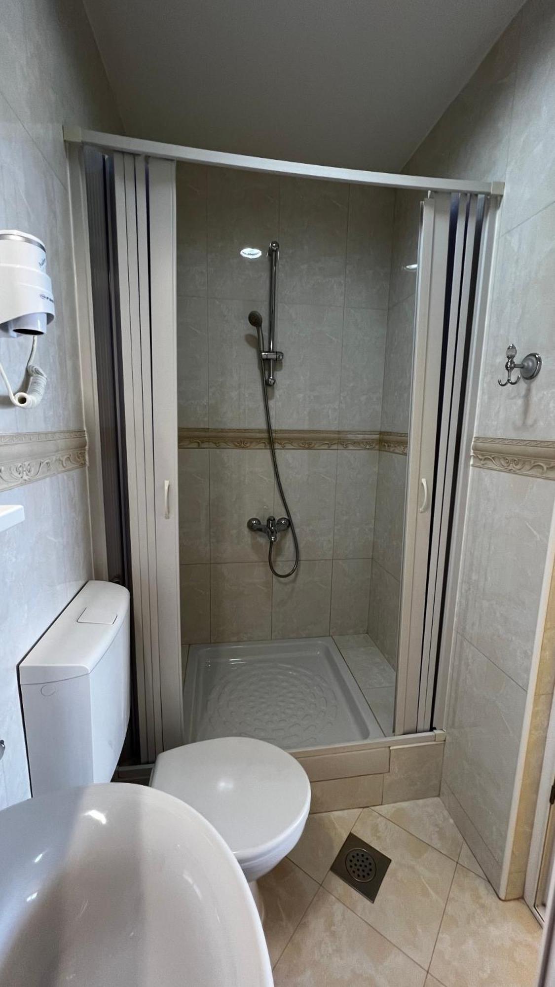 Apartmani Luksic Sutomore Exterior photo
